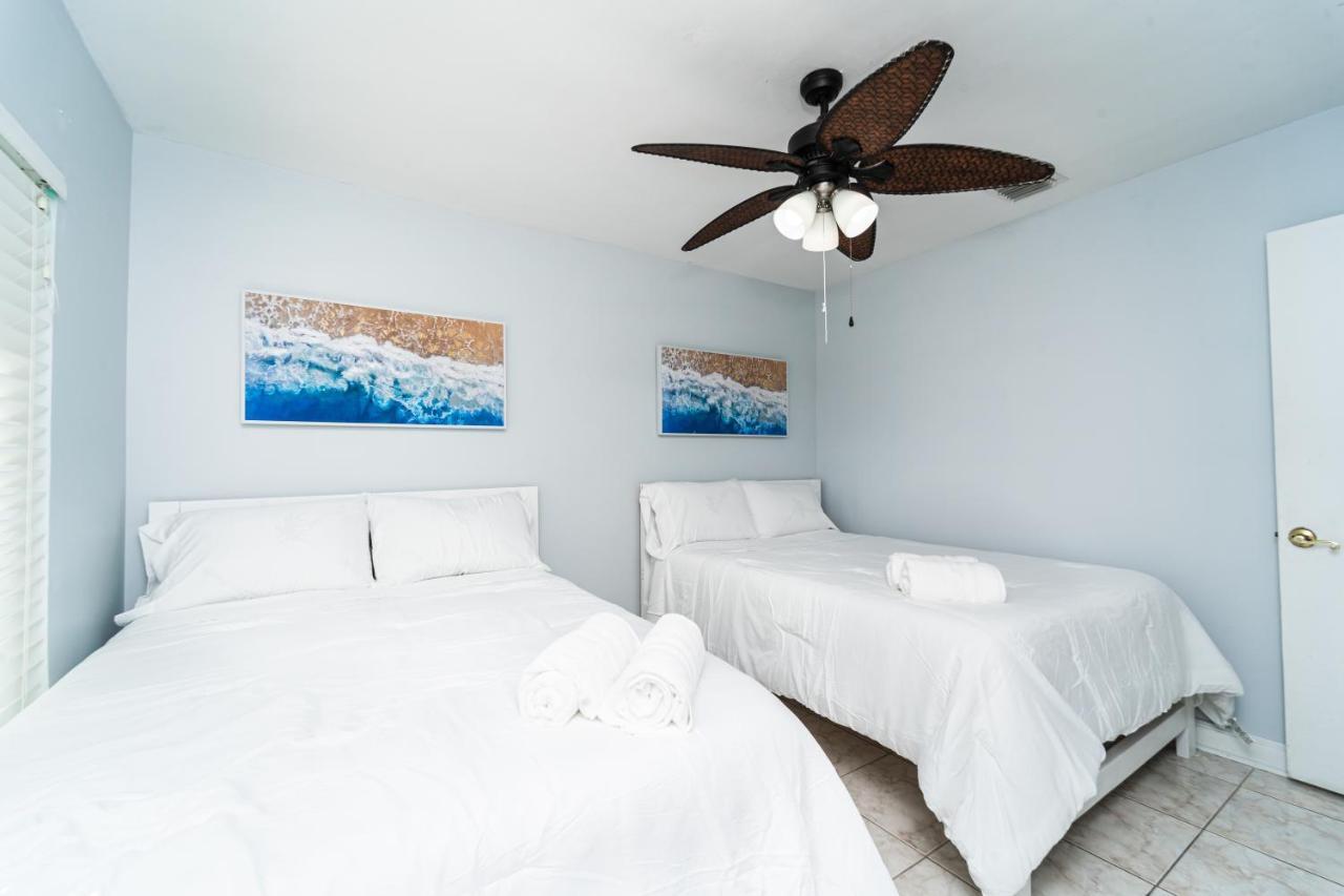 Central Waterfront Villa Salt Wtr Pool Near Beach Форт Лодърдейл Екстериор снимка
