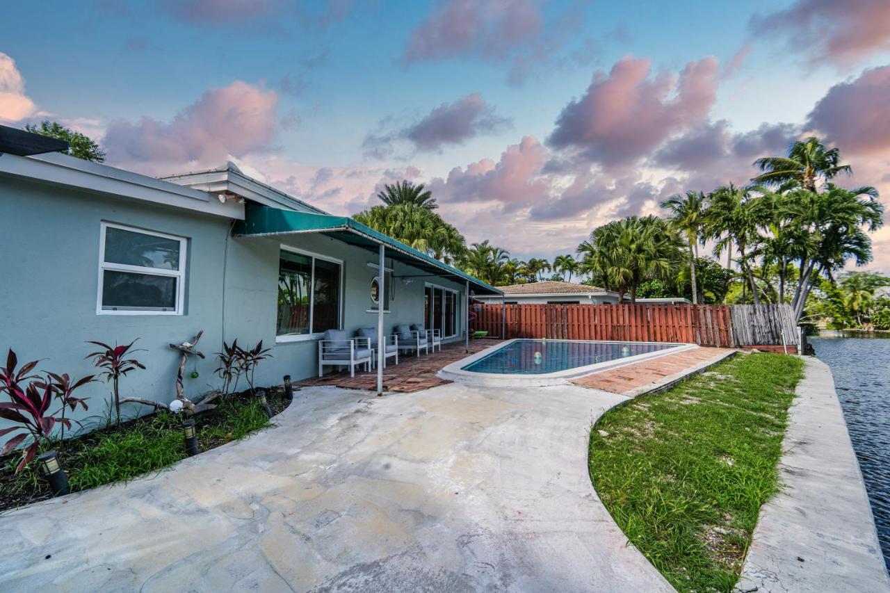 Central Waterfront Villa Salt Wtr Pool Near Beach Форт Лодърдейл Екстериор снимка